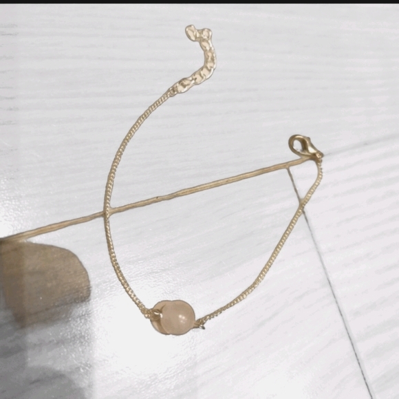 Jewelry - 🍀3/$30 Pink ball Bracelet